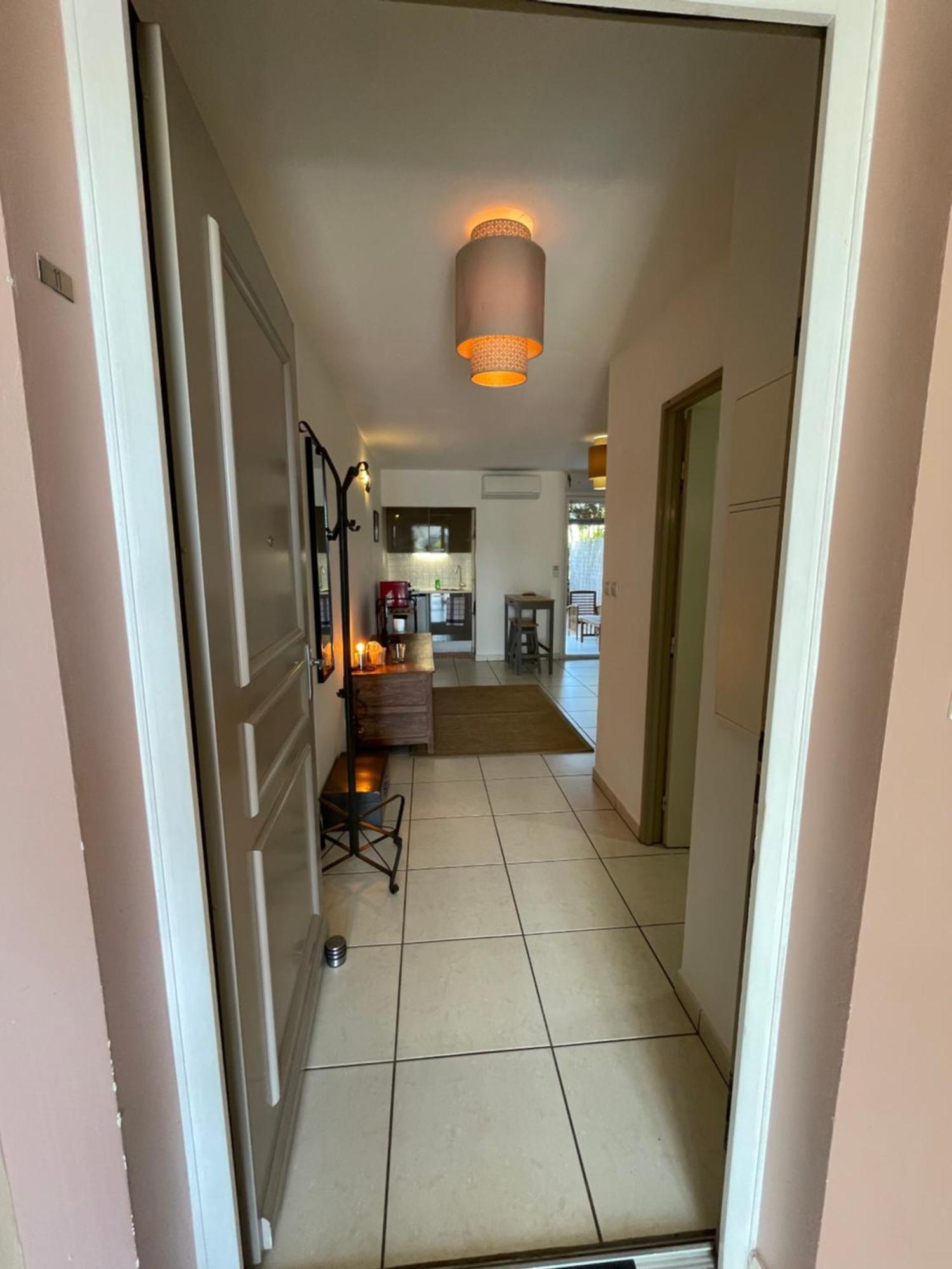 Prana Lodge Saint Gilles Les Bains 800 M De La Plage Exterior photo